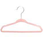 Percha-aterciopelada-para-niños-color-rosa