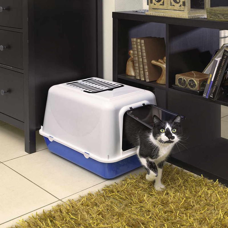 Caja-de-arena-cerrada-para-gatos-FERPLAST---395x525xh38-cm