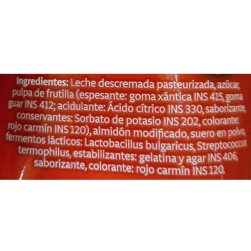 Yogur-Descremado-Frutilla-CLALDY-fco.-780-cc