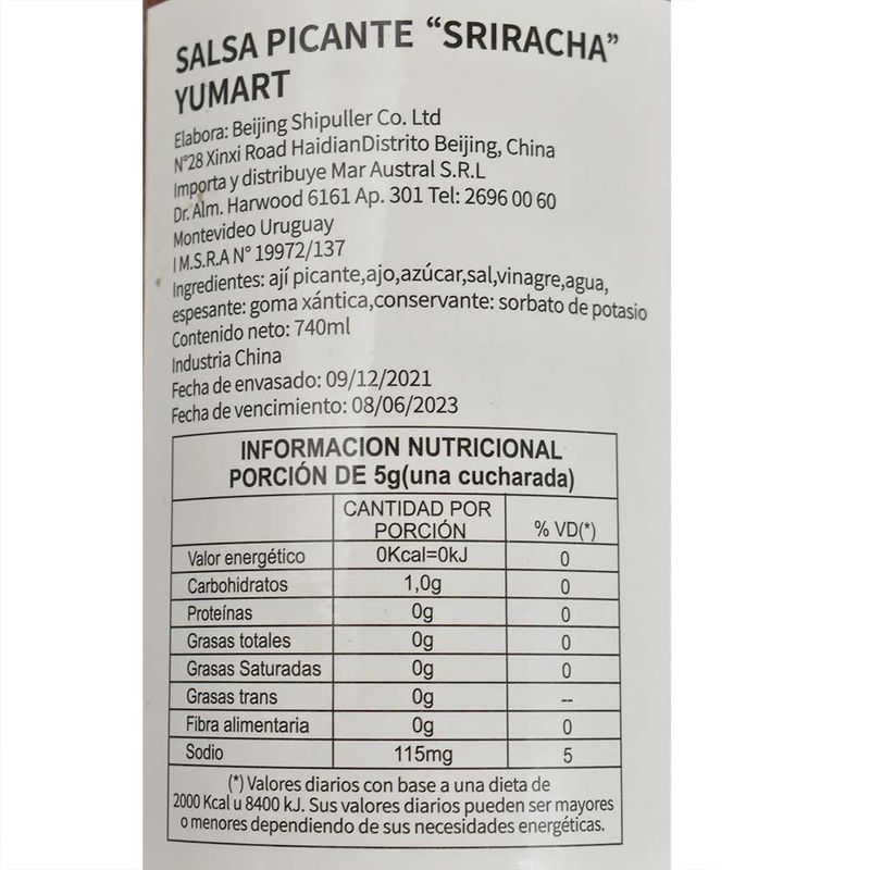 Salsa-picante-sriracha-YUMART-740-cc