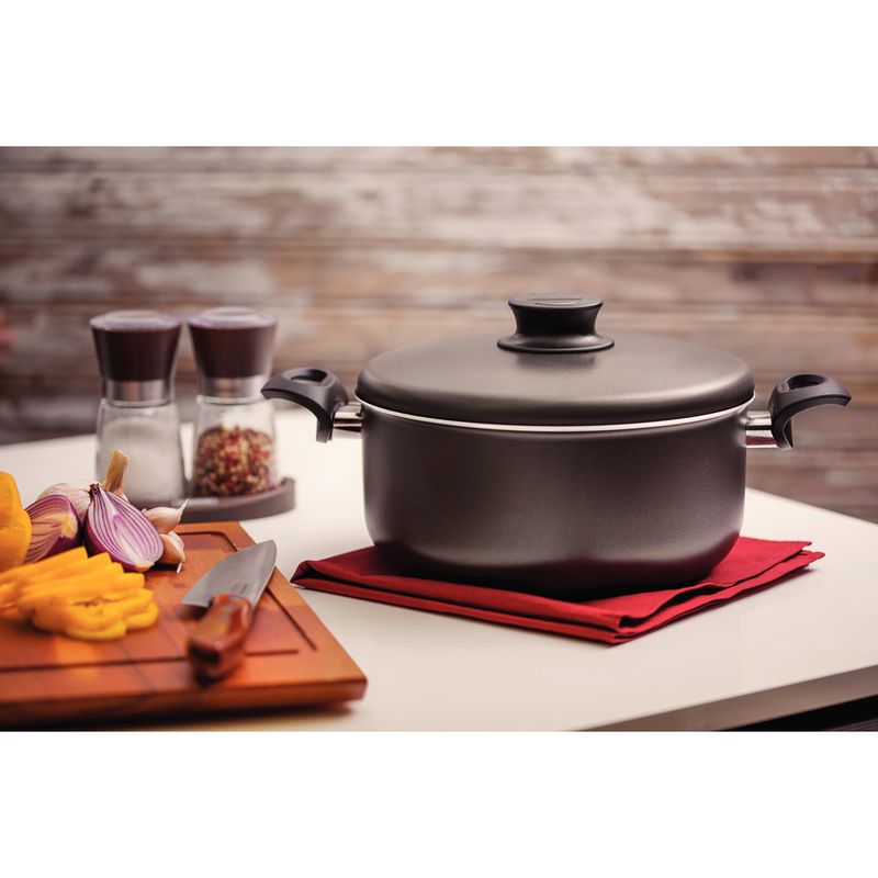 Cacerola-Paris-con-2-asas-28-cm