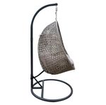 Hamaca-colgante-en-ratan-con-almohadon