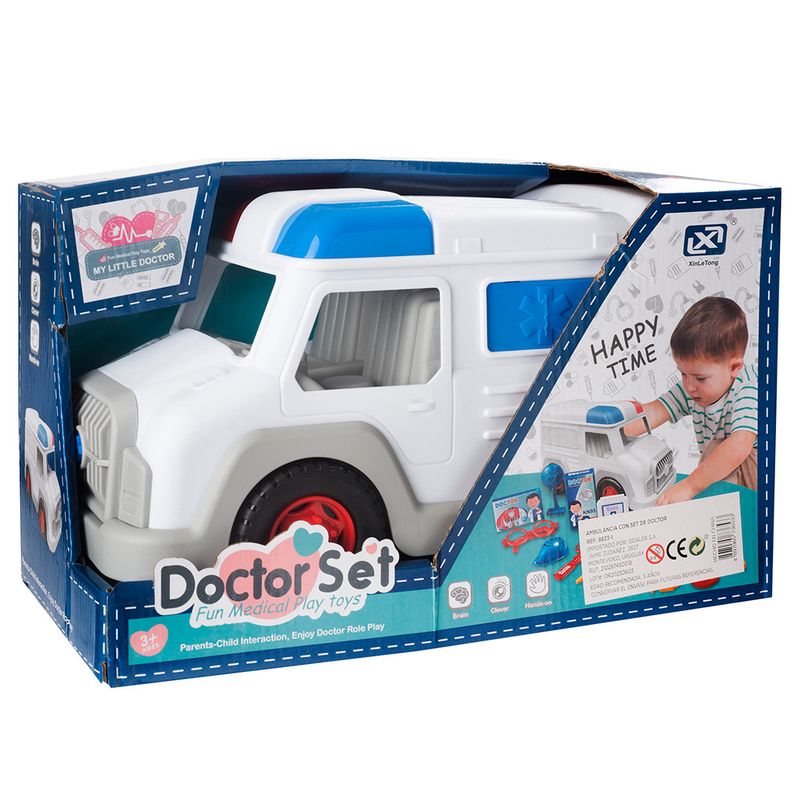 Ambulancia-con-set-de-doctor