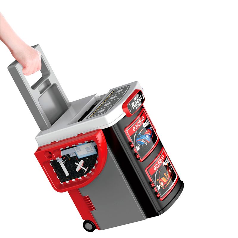 Estacionamiento-de-pie-con-pista-y-taller-valija