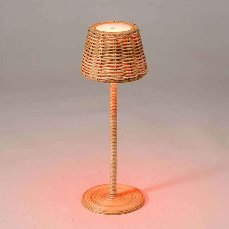 Lampara-de-Mesa-Led-3W-con-Base-y-Pantalla-Mimbre-Natural-D-13-cm-x-h37-cm