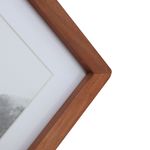 Portarretrato-con-Marco-Madera-20x25-cm