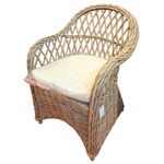 Butaca-en-ratan-almohadon-58x66x88-cm